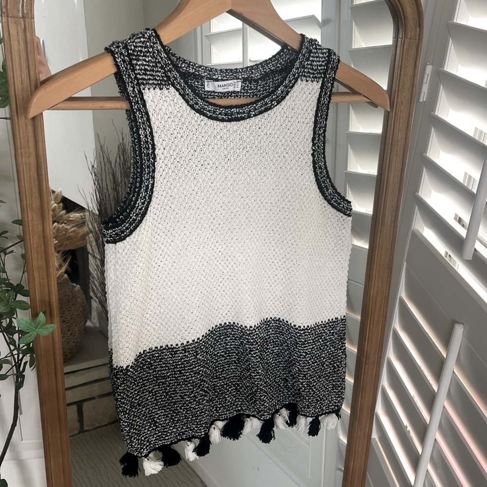 Mango Sleeveless Knit Sweater w/ Fringe - black & off-white - XS